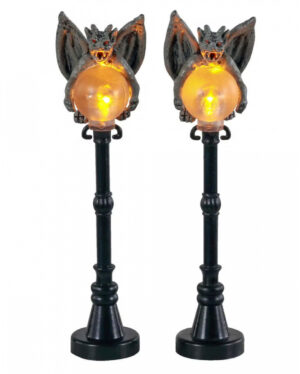Lemax Spooky Town - Gargoyle Lamp Post 2er Set