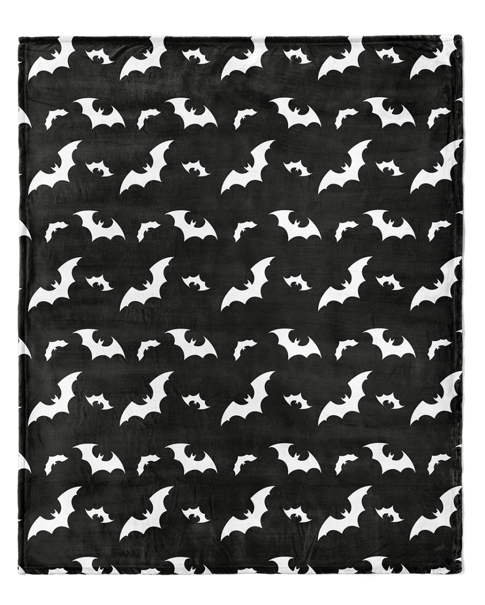 Riesige Gothic Kuscheldecke mit Fledermaus Motiv 152x178cm 1 Riesige Gothic Kuscheldecke mit Fledermaus Motiv 152x178cm